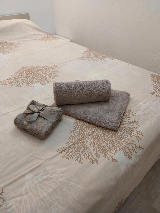 Casa Cozy - Comodo Appartamento In Asti Centro Bagian luar foto